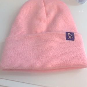 PINK OVO BEANIE